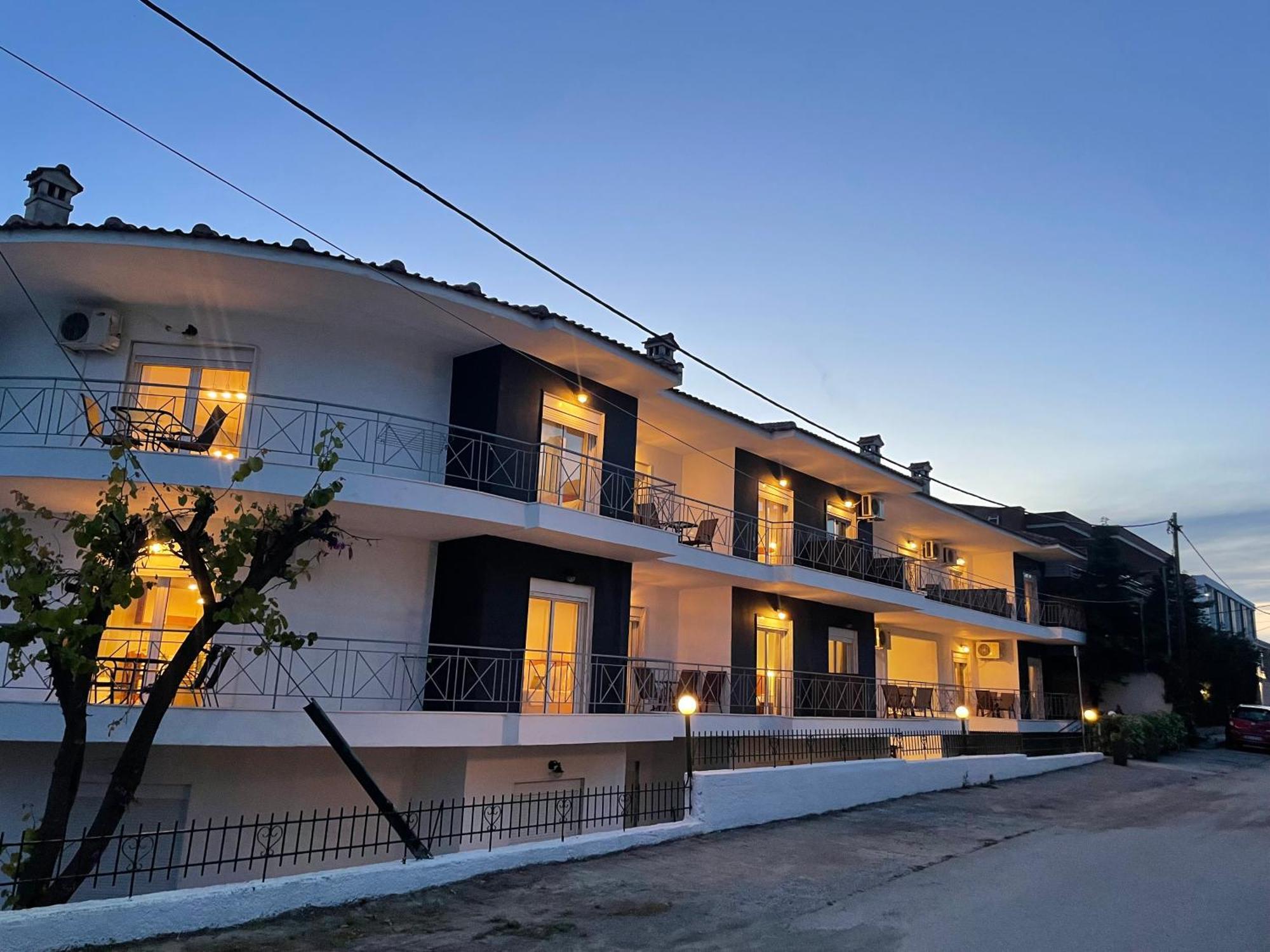 Domes Apartments Kallithea  Exterior photo